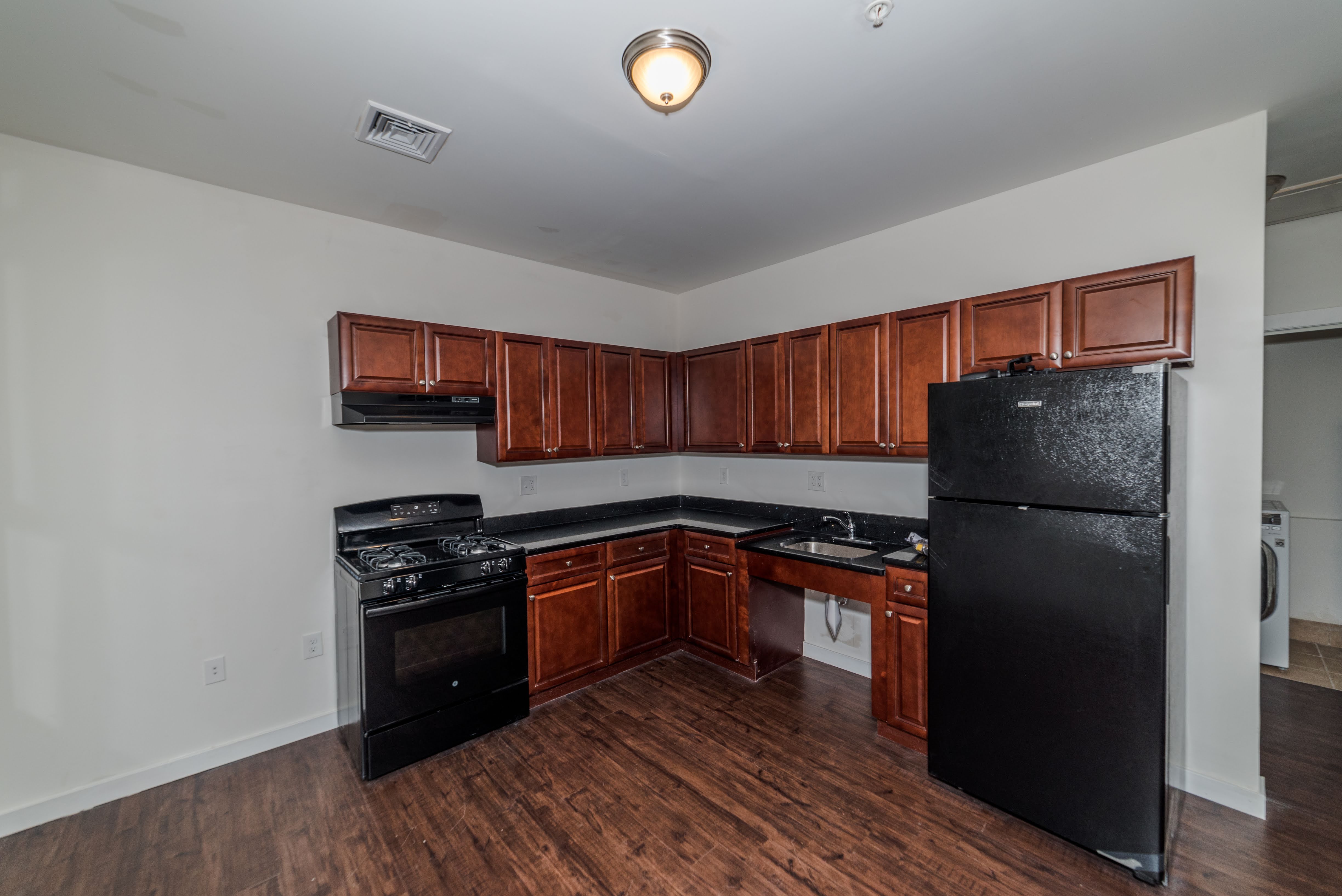 to Knights Apartments Gallery