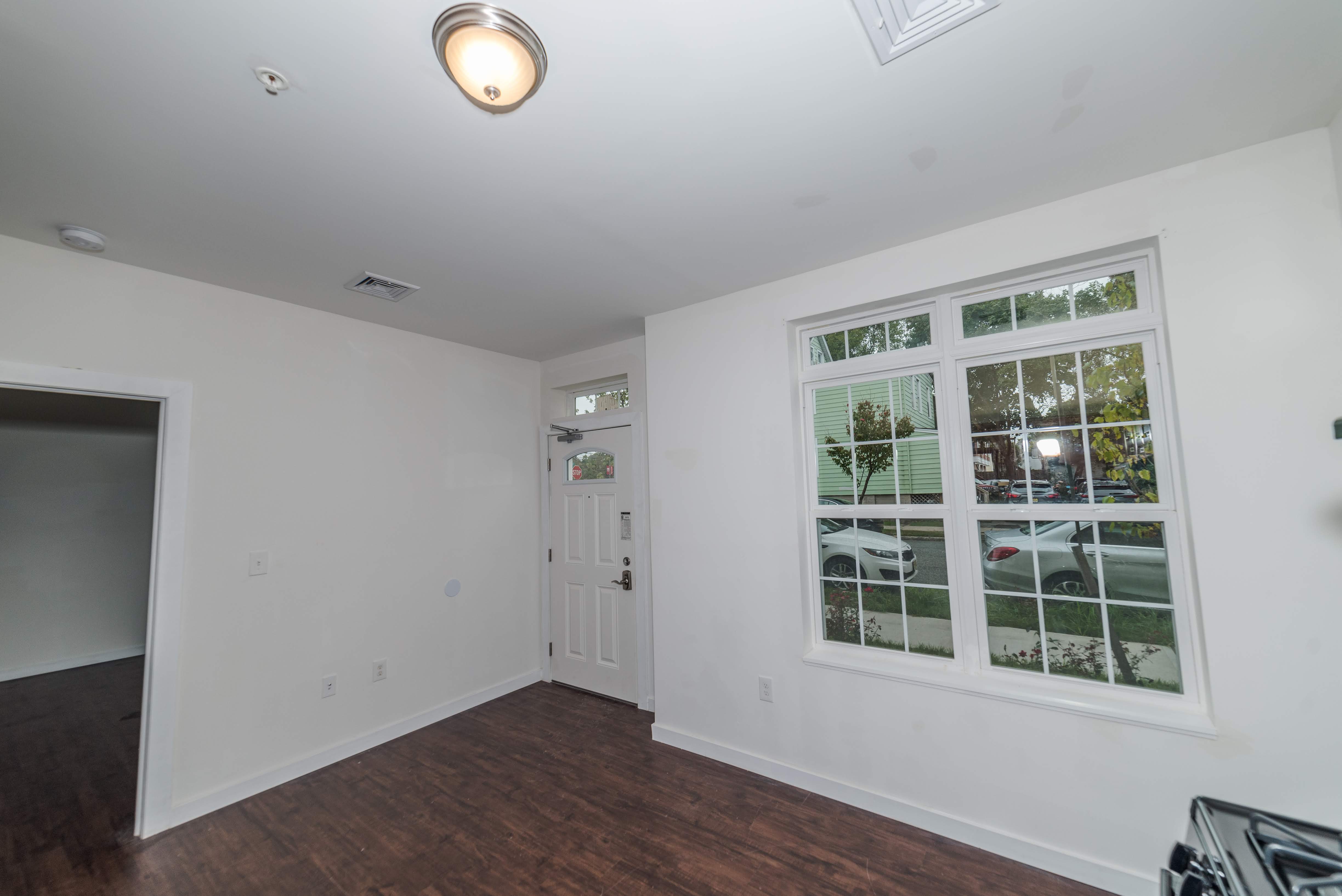 to Knights Apartments Gallery